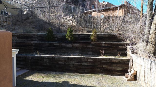 535 Hillside Avenue, Santa Fe, NM 87501