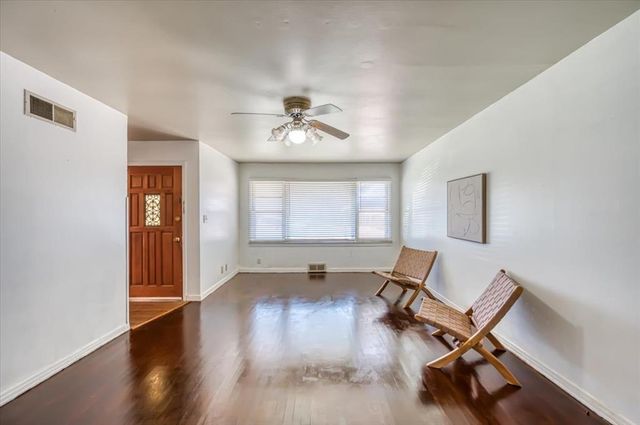 937 SW 34 Street, Oklahoma City, OK 73109