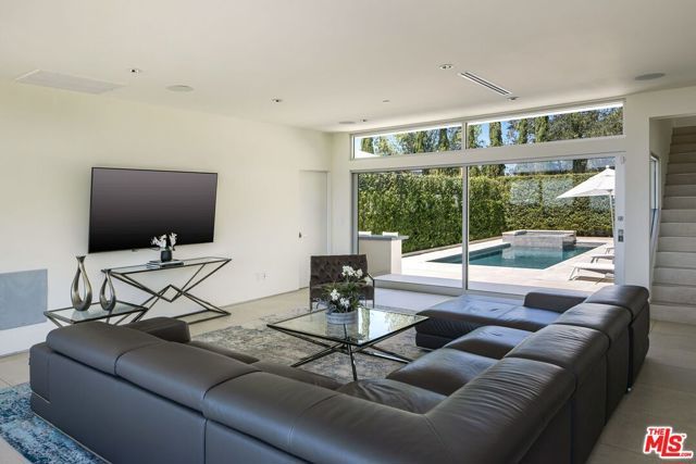 2189 Summitridge Drive, Los Angeles, CA 90077