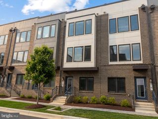 8163 TOMPKINS ST, Derwood, MD 20855