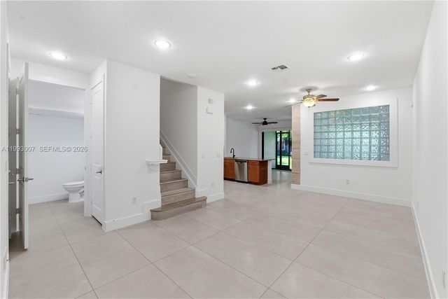 13012 N Riverwalk Cir N, Plantation, FL 33325