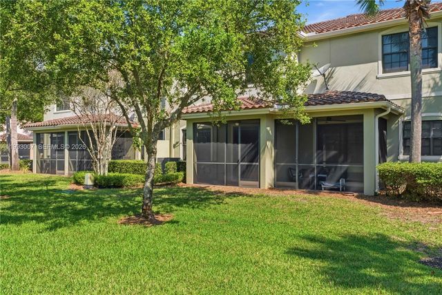 13012 N Riverwalk Cir N, Plantation, FL 33325