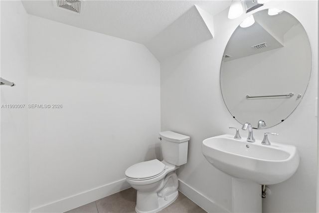 13012 N Riverwalk Cir N, Plantation, FL 33325