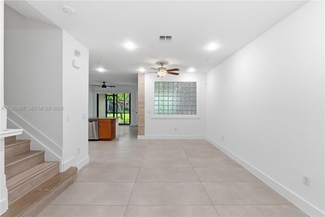 13012 N Riverwalk Cir N, Plantation, FL 33325