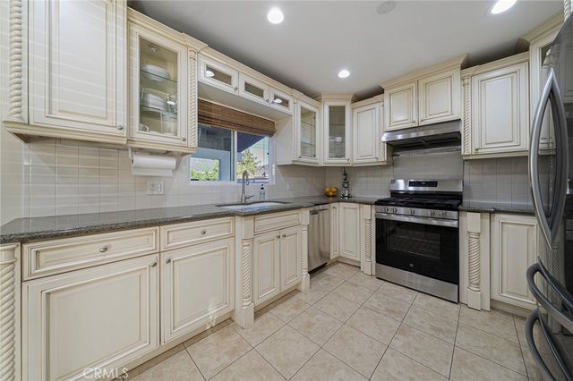 8319 Gainford Street, Downey, CA 90240