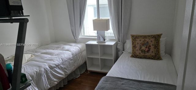 21255 NE 8th Pl 8, Miami, FL 33179