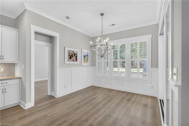 5106 Whaitley Lane, Greensboro, NC 27407