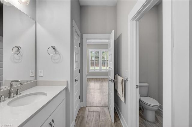 5106 Whaitley Lane, Greensboro, NC 27407