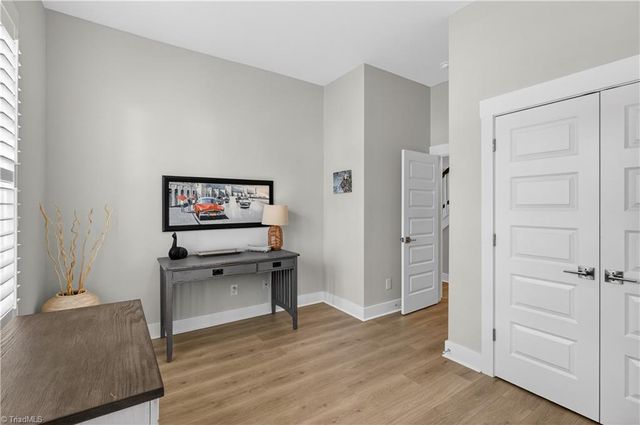 5106 Whaitley Lane, Greensboro, NC 27407