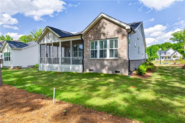 5106 Whaitley Lane, Greensboro, NC 27407