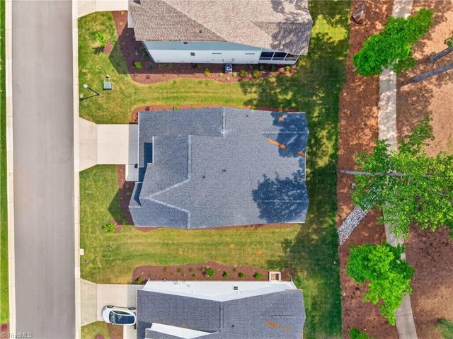 5106 Whaitley Lane, Greensboro, NC 27407