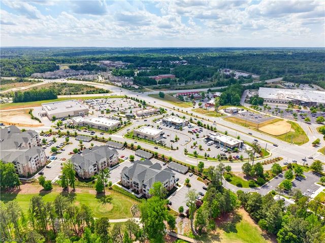 5106 Whaitley Lane, Greensboro, NC 27407