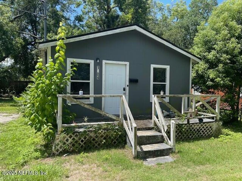 1704 W 30TH Street, Jacksonville, FL 32209