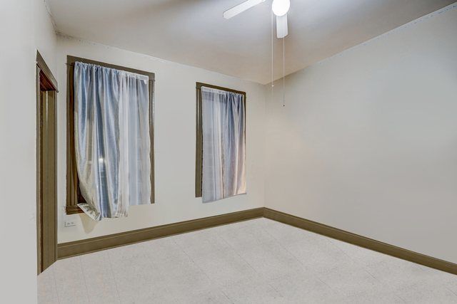 2326 S Sacramento Avenue, Chicago, IL 60623