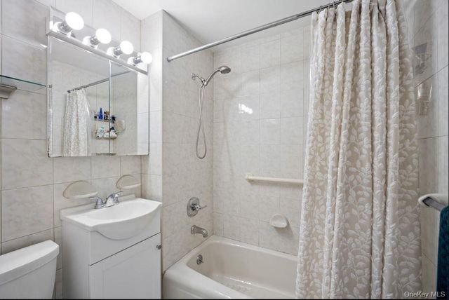 76-04 68th Avenue, Middle Village, NY 11379