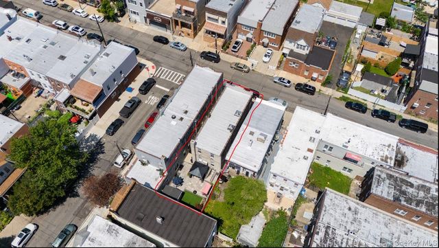 76-04 68th Avenue, Middle Village, NY 11379