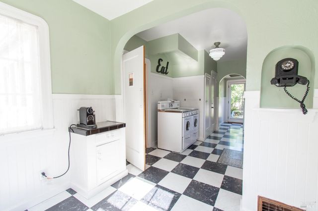 1124 Tuolumne St, Vallejo, CA 94590