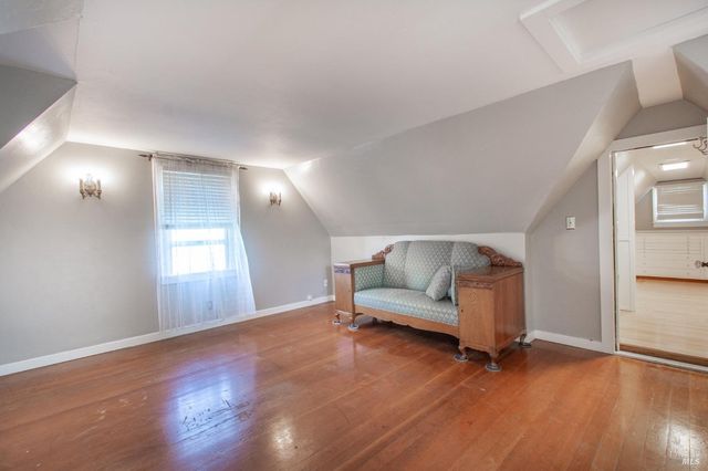 1124 Tuolumne St, Vallejo, CA 94590