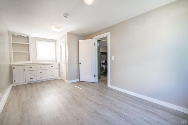 1124 Tuolumne St, Vallejo, CA 94590