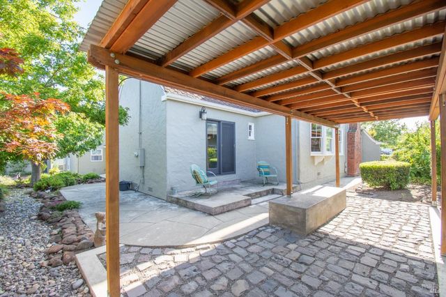 1124 Tuolumne St, Vallejo, CA 94590