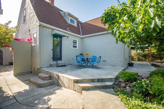 1124 Tuolumne St, Vallejo, CA 94590