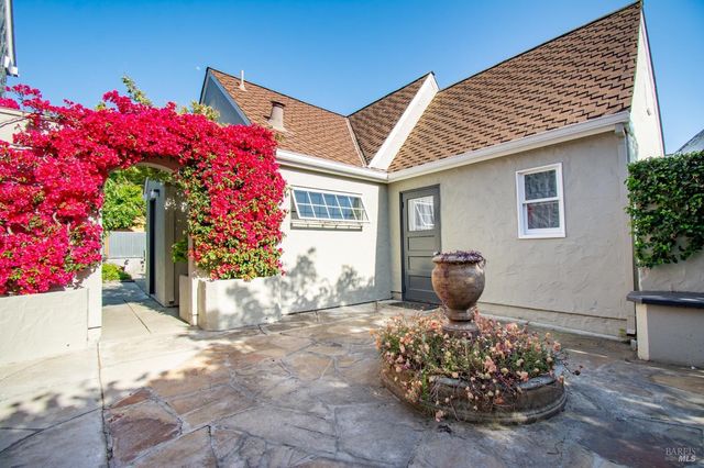 1124 Tuolumne St, Vallejo, CA 94590