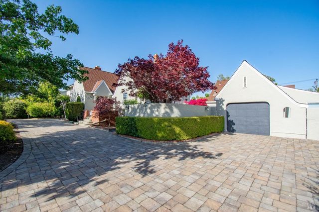 1124 Tuolumne St, Vallejo, CA 94590