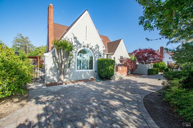 1124 Tuolumne St, Vallejo, CA 94590
