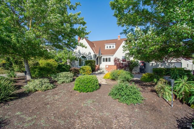 1124 Tuolumne St, Vallejo, CA 94590