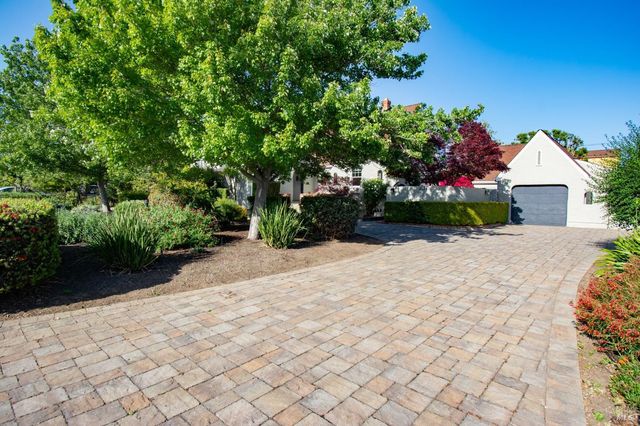 1124 Tuolumne St, Vallejo, CA 94590