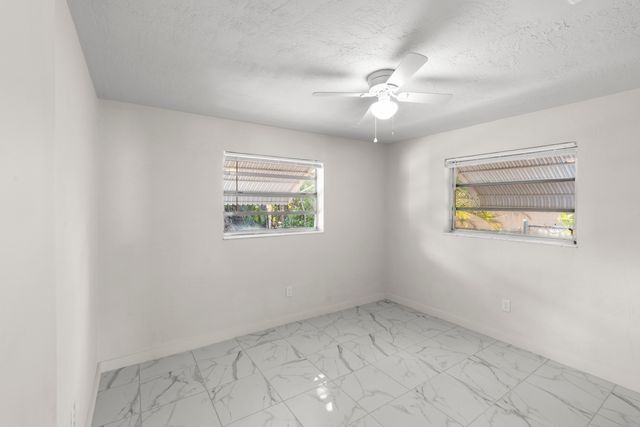 621 N 71st Avenue, Hollywood, FL 33024