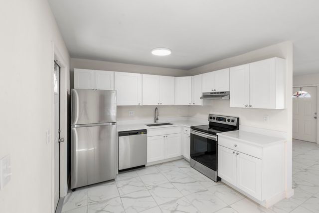 621 N 71st Avenue, Hollywood, FL 33024