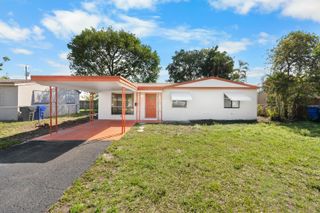621 N 71st Avenue, Hollywood, FL 33024