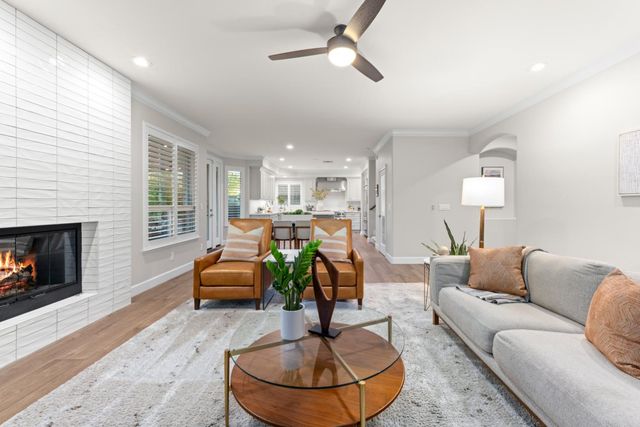 1548 Manasco Cir, Folsom, CA 95630