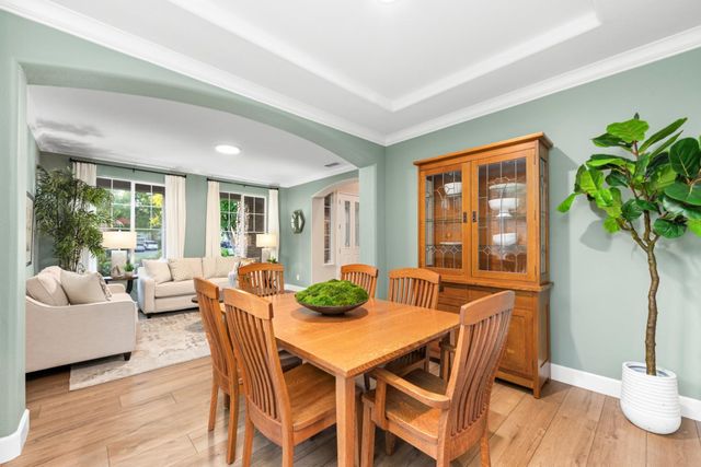 1548 Manasco Cir, Folsom, CA 95630