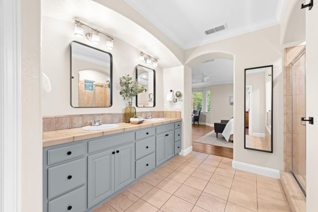 1548 Manasco Cir, Folsom, CA 95630