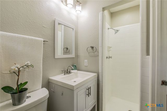 1123 Alta Vista Drive, Killeen, TX 76549