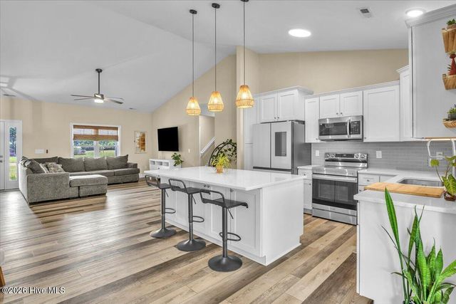 172 Lea Drive, Hampstead, NC 28443