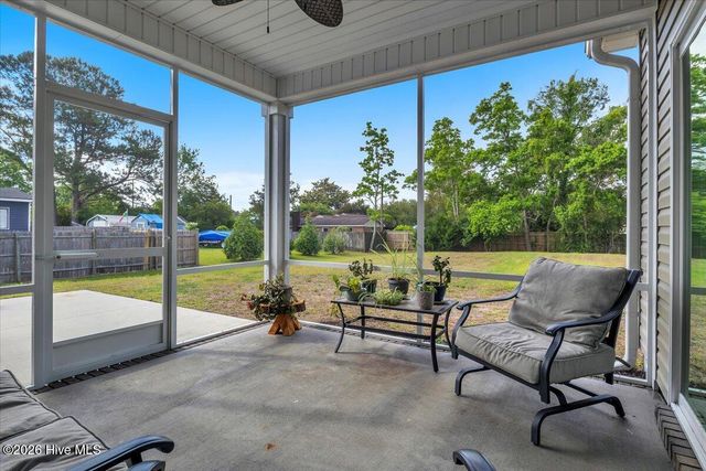 172 Lea Drive, Hampstead, NC 28443