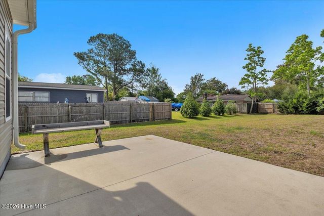 172 Lea Drive, Hampstead, NC 28443