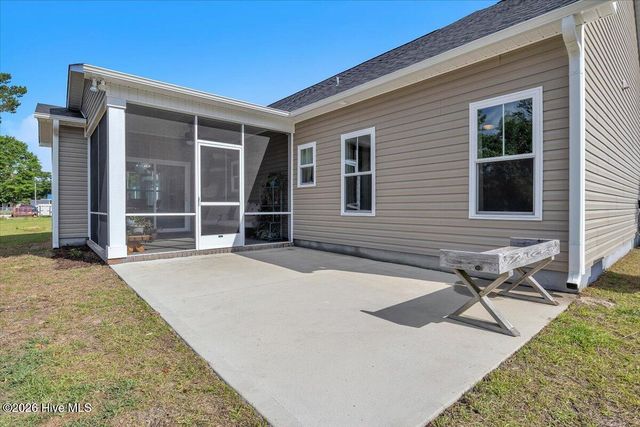 172 Lea Drive, Hampstead, NC 28443