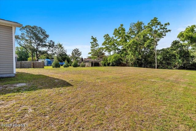 172 Lea Drive, Hampstead, NC 28443