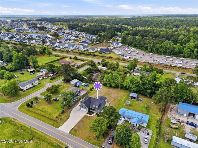 172 Lea Drive, Hampstead, NC 28443