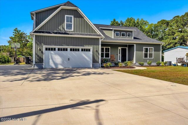 172 Lea Drive, Hampstead, NC 28443