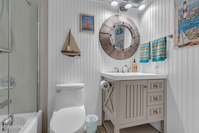 201 Hayes Court, Lavallette, NJ 08735