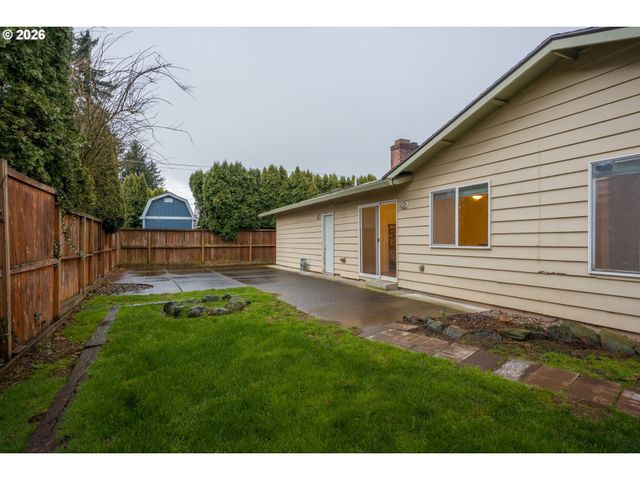 2320 Ne RENE Ave, Gresham, OR 97030