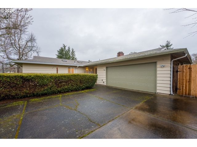 2320 Ne RENE Ave, Gresham, OR 97030
