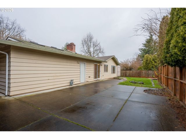 2320 Ne RENE Ave, Gresham, OR 97030
