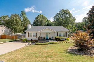 4 Mountain Chase, Taylors, SC 29687