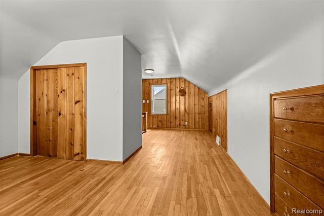 5708 Warwick Street, Detroit, MI 48228